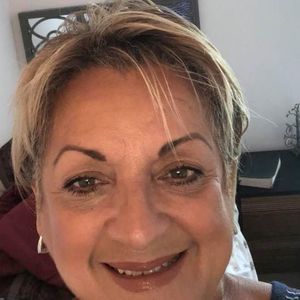 Meet your Posher, Melba